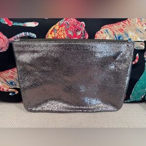 Marc Jacobs Metallic Clutch/Pouch Excellent condition, leather